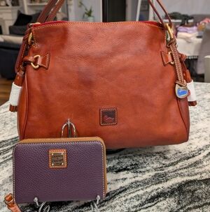 💫Dooney & Bourke Set💫 Florentine Vachetta Leather Shoulder Bag w/Wallet